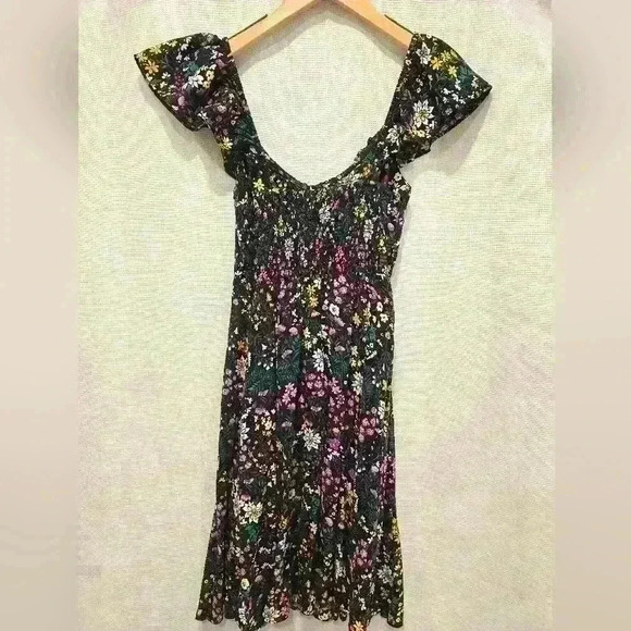 Old Navy Floral Print Ruffle Strap Dress - Picture 6 of 7
